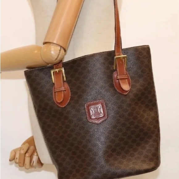 Celine bucket tote with bi fold wallet this is a steal - Picture 8 of 16